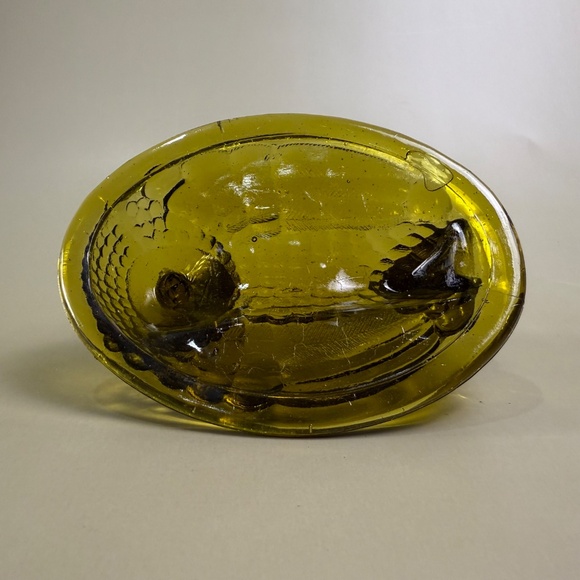 Vintage Amber Glass Hen on Nest Lid – 5" | Mid-Century Decorative Glass - Picture 5 of 9